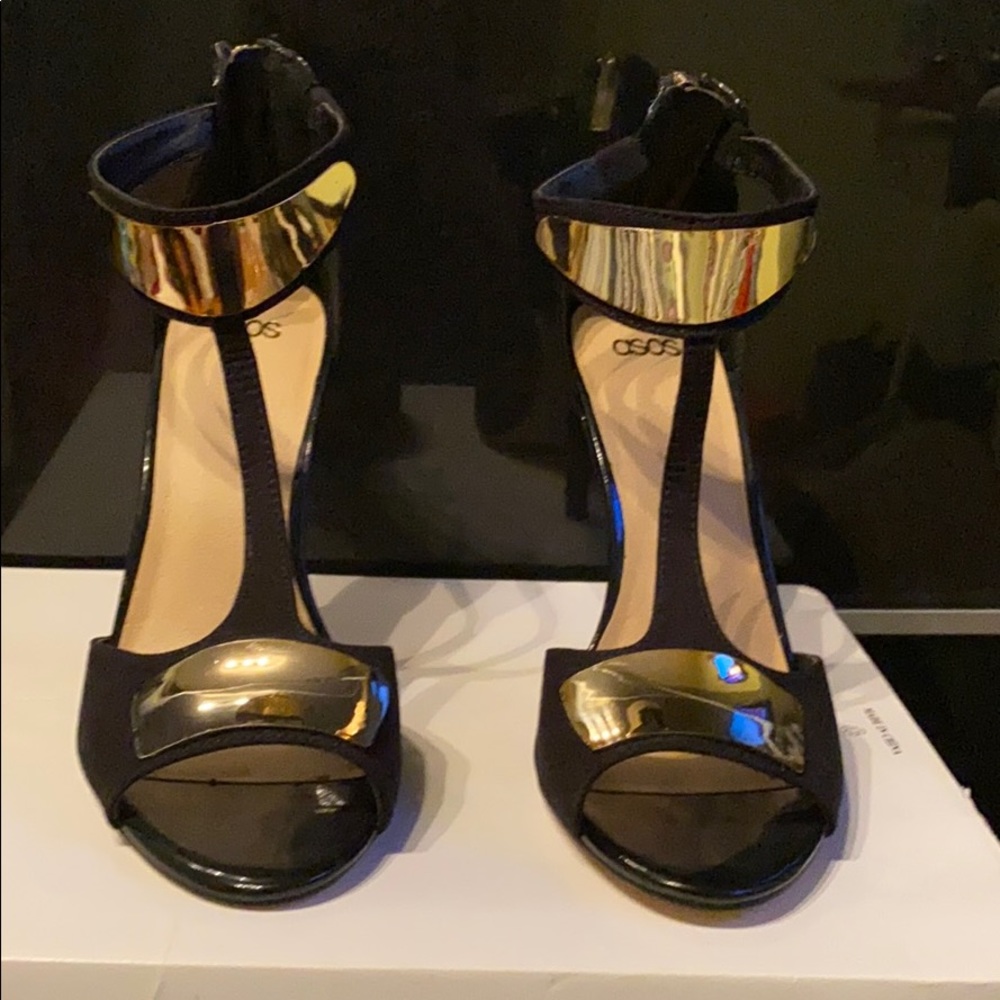 🚫 SOLD!!!! 🚫 ASOS heels. New.